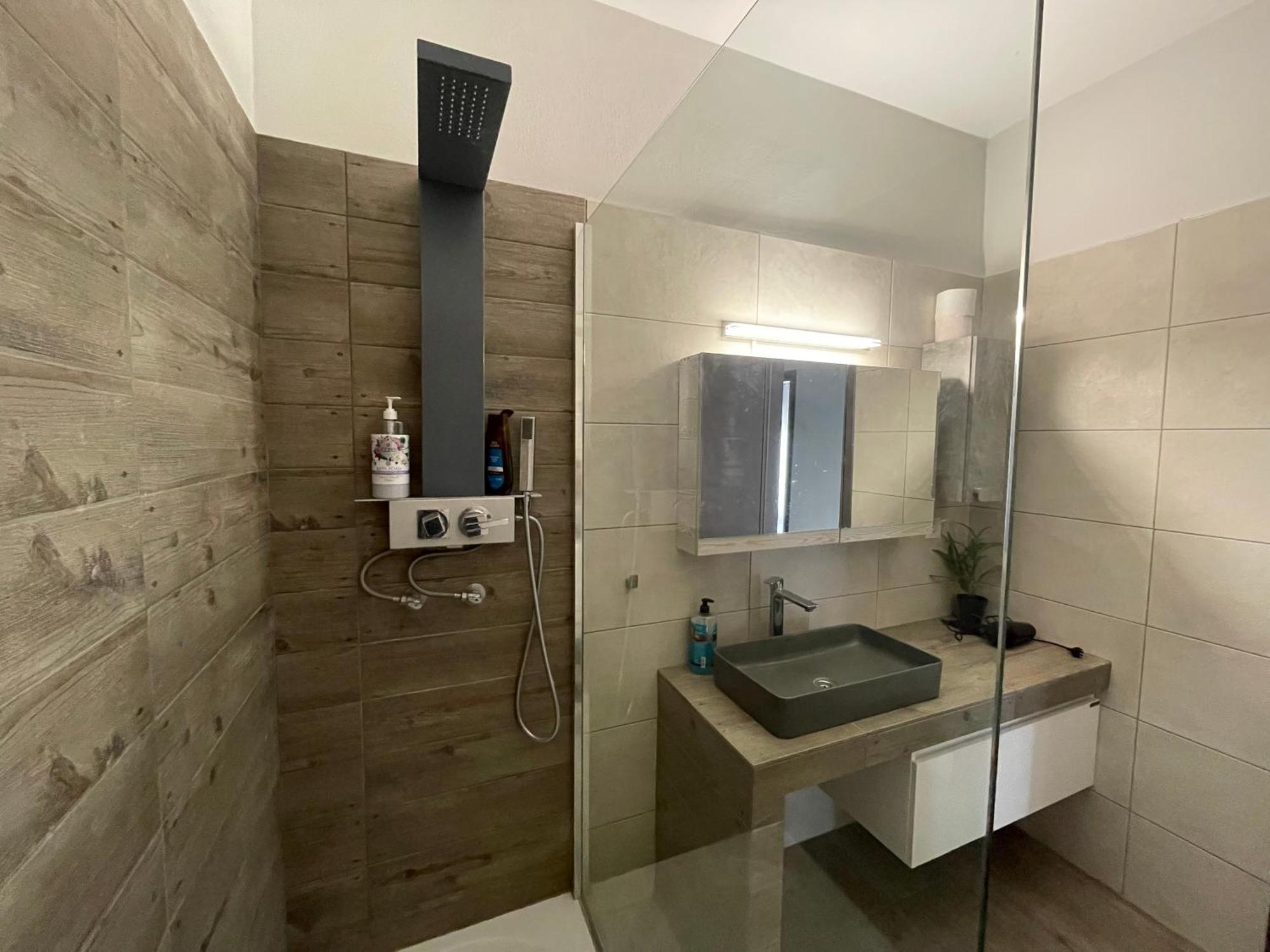 Luxurious 4Th Floor Apartment With Elevator Alexandroupoli Bagian luar foto
